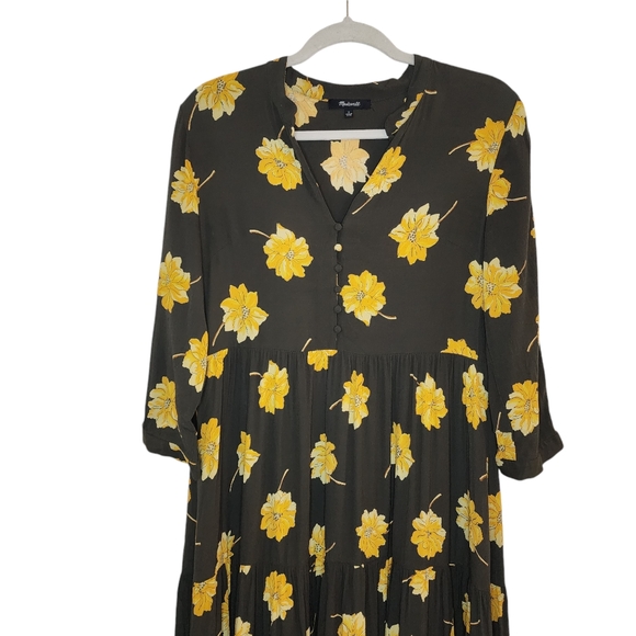 Madewell Button-Front Tier Dress in Fall Flowers - Picture 5 of 12